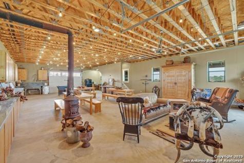 16547 E Gable Road St Hedwig TX 78152