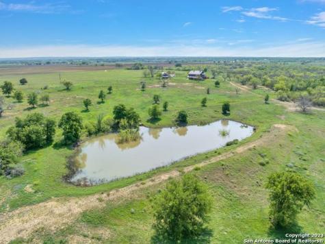 16547 E Gable Road St Hedwig TX 78152