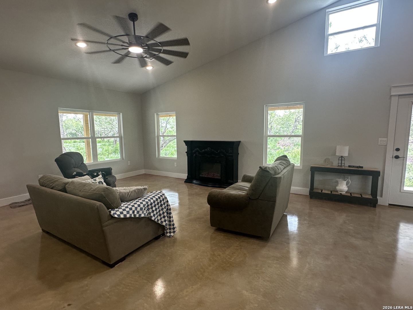 2379 County Road 185 Karnes City TX 78118