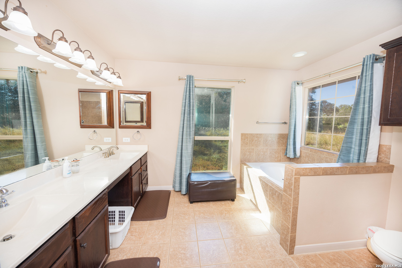 1405 County Road 251 Hondo TX 78861