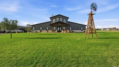 12093 New Sulphur Springs Road Adkins TX 78101