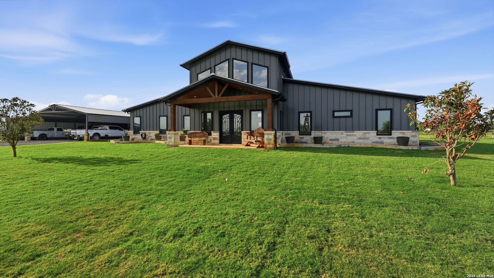 12093 New Sulphur Springs Road Adkins TX 78101