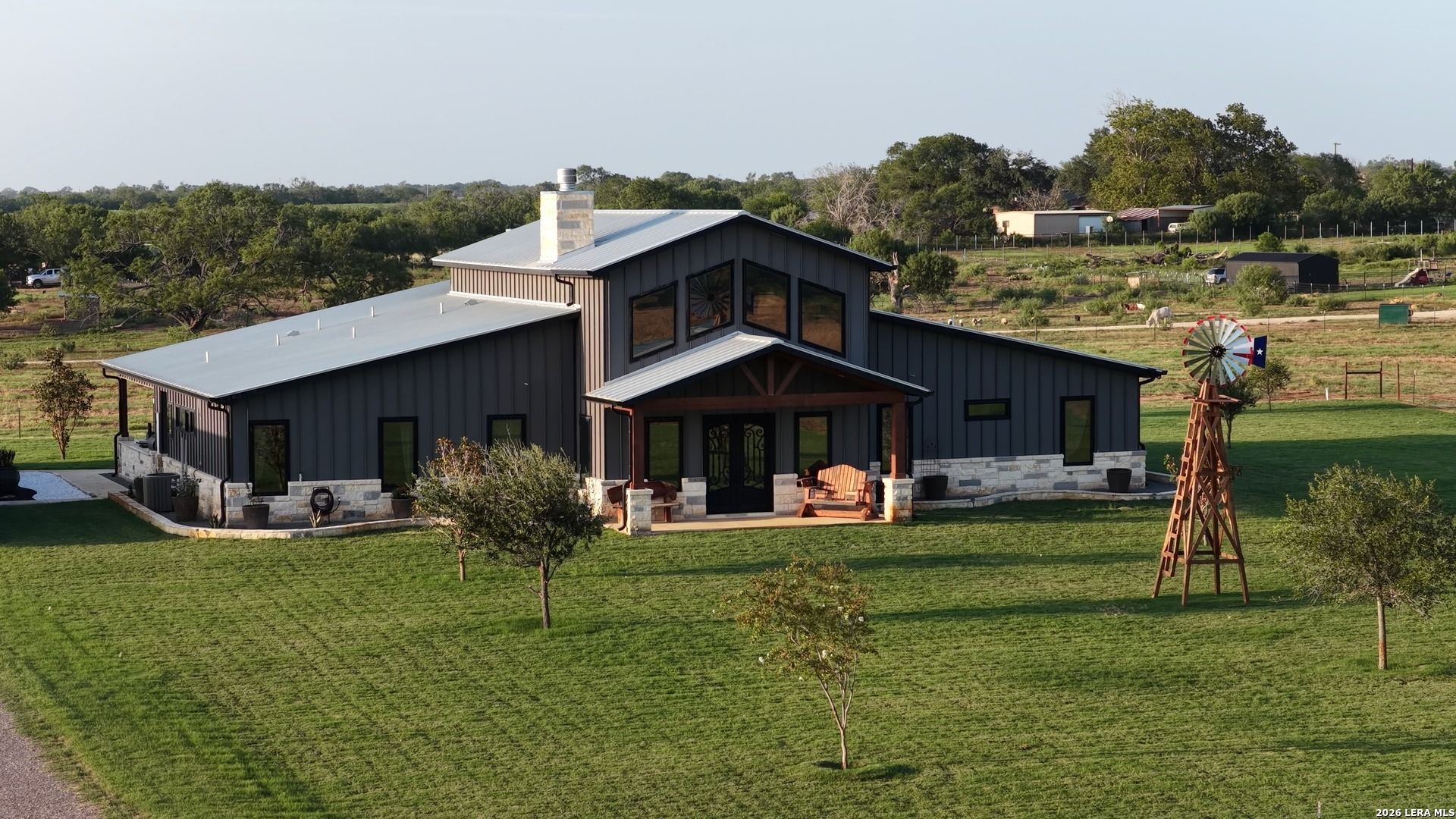 12093 New Sulphur Springs Road Adkins TX 78101