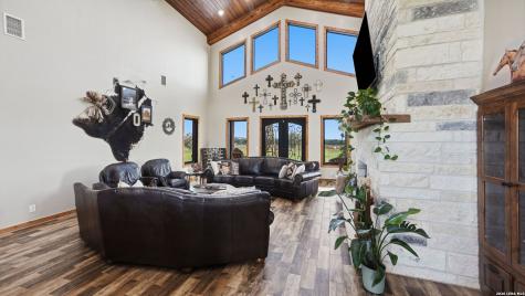 12093 New Sulphur Springs Road Adkins TX 78101