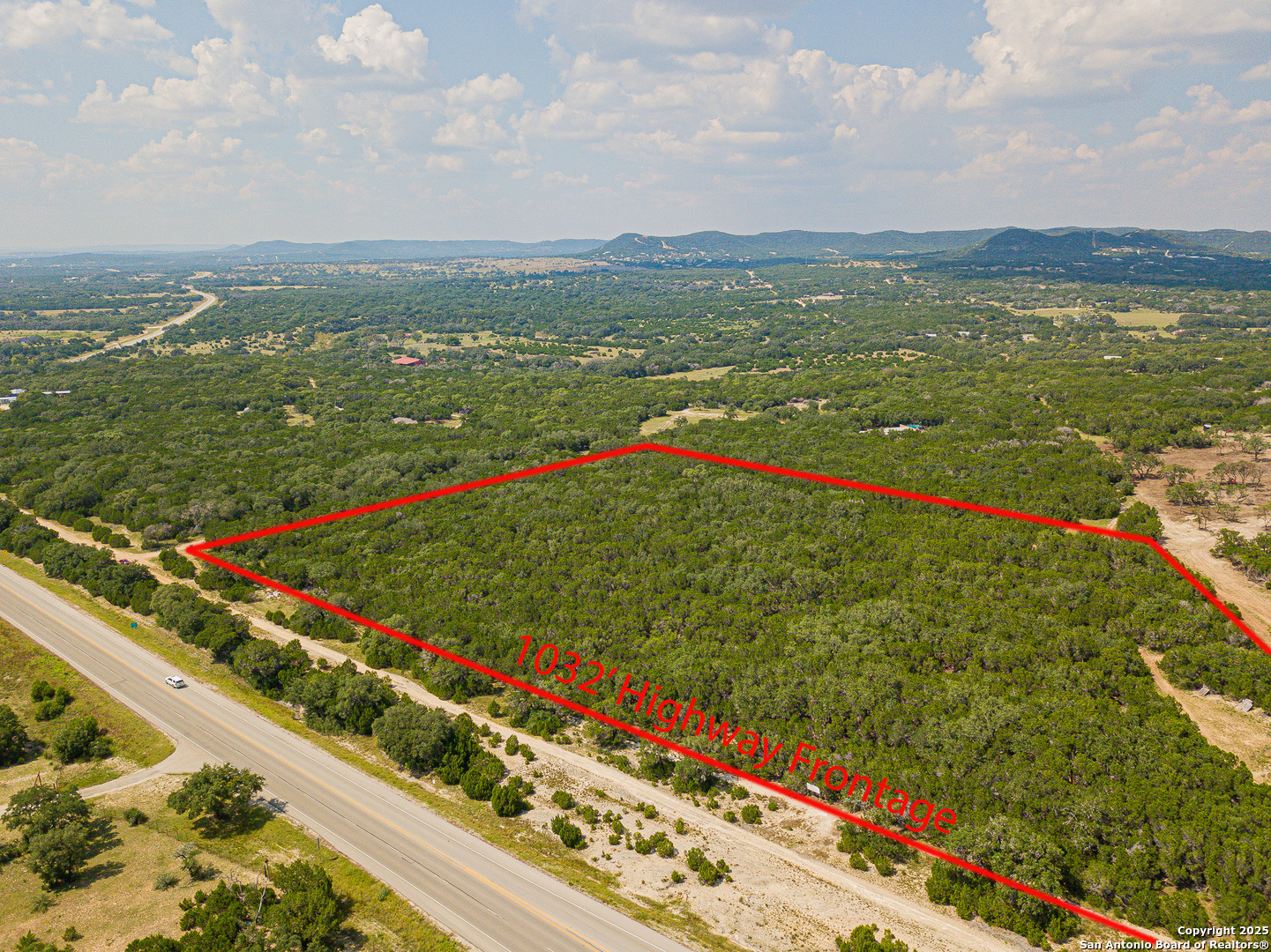 14618 S State Highway 16 Pipe Creek TX 78063