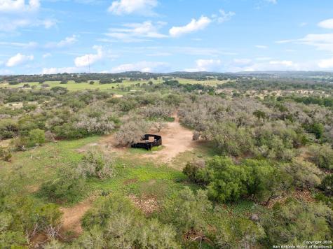 149 Bloodhound Sisterdale TX 78006