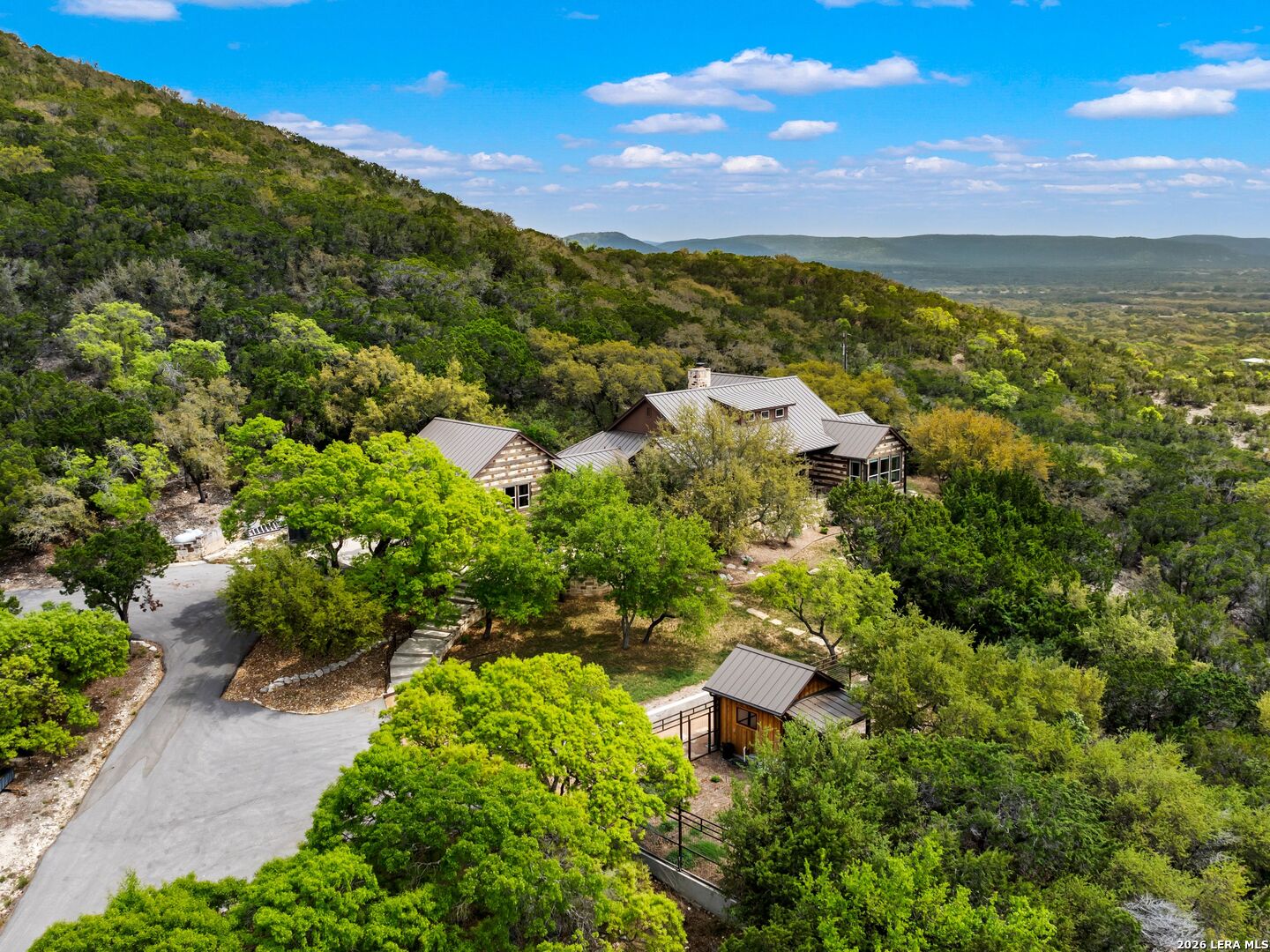2717 B & R Road Utopia TX 78884