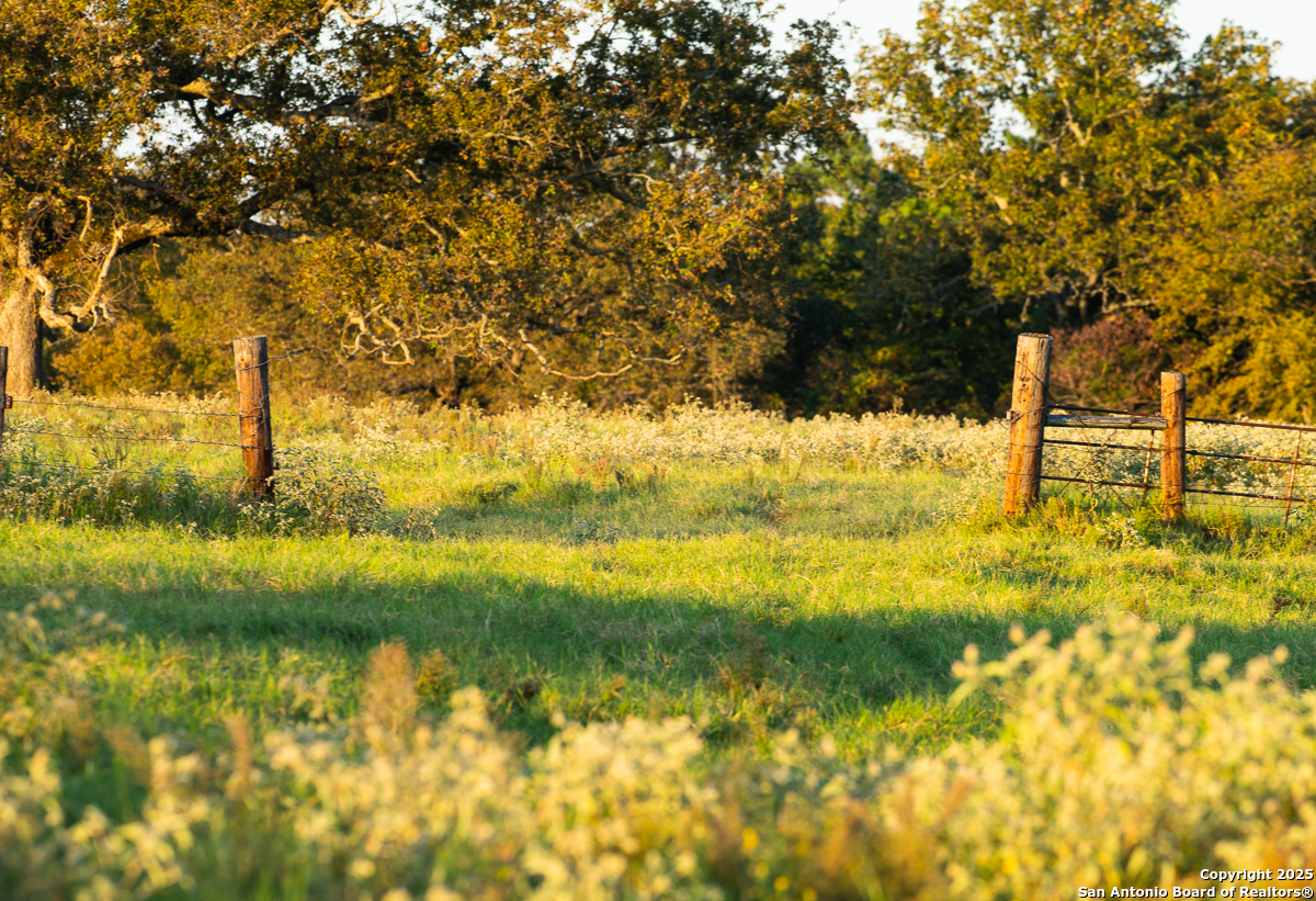 14926 County Road 438 Lindale TX 75771
