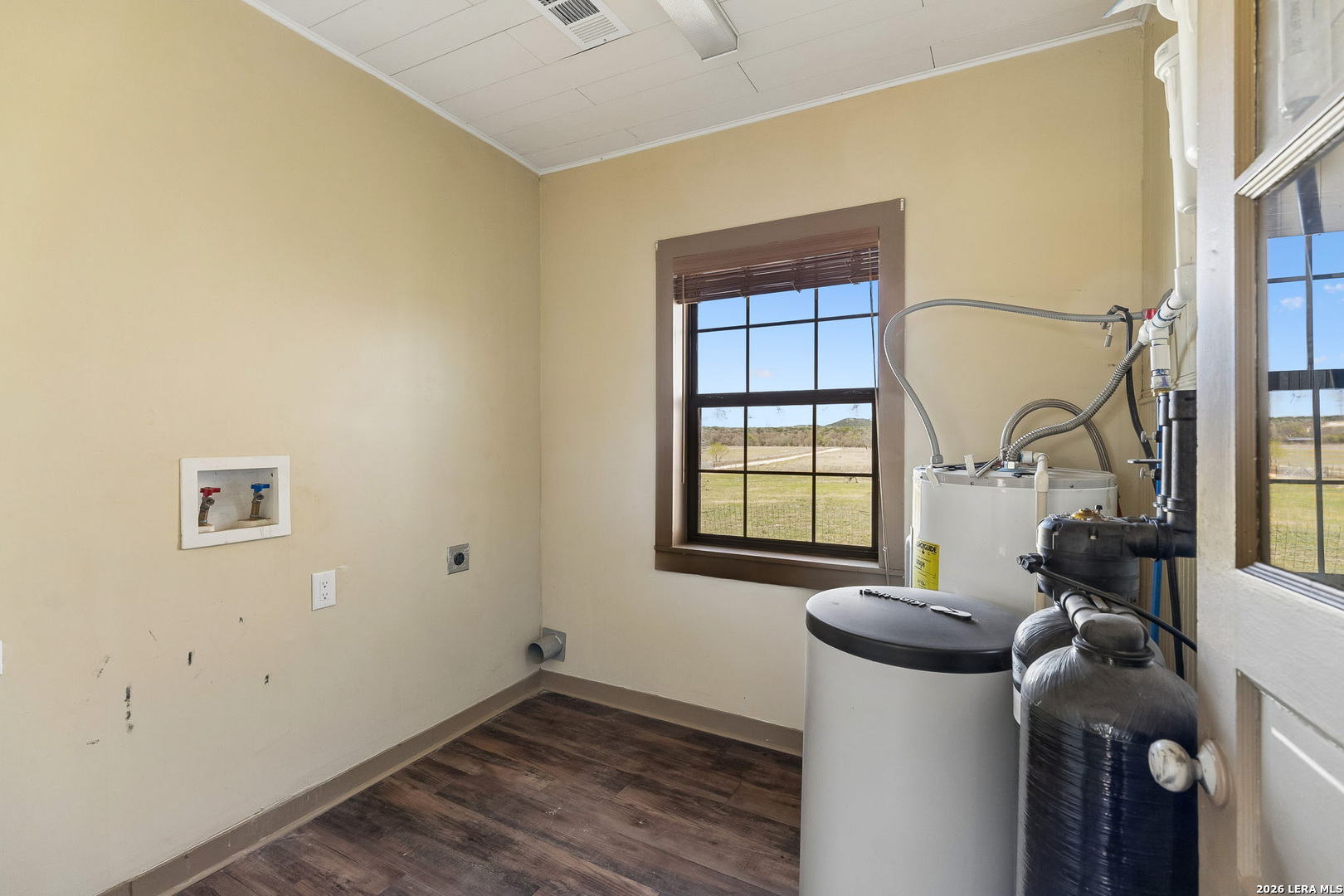 0008 Clearwater Comfort TX 78013