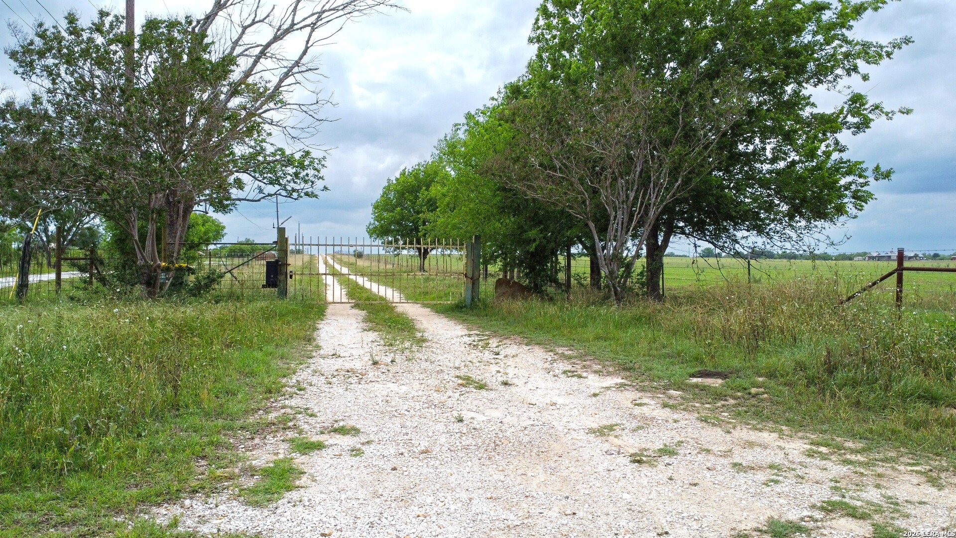 1335 N Gable Road St Hedwig TX 78152