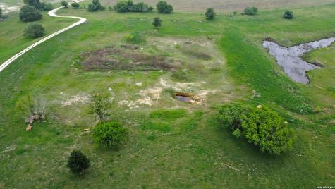 1335 N Gable Road St Hedwig TX 78152