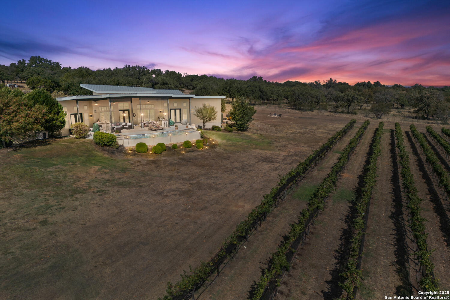 1758 Lincoln Smith Road Round Mountain TX 78663