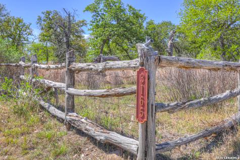 3165 Vivroux Ranch Road Seguin TX 78155