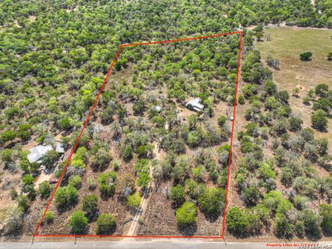 3165 Vivroux Ranch Road Seguin TX 78155