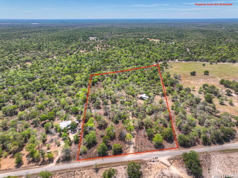 3165 Vivroux Ranch Road Seguin TX 78155