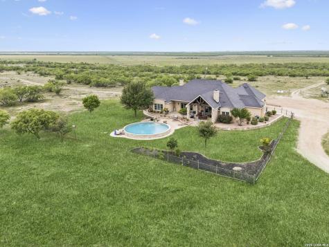 15901 Fm 2402 Paint Rock TX 76866