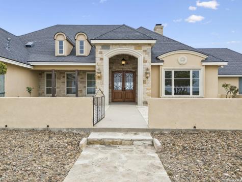 15901 Fm 2402 Paint Rock TX 76866