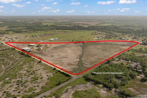 18434 Fm 471 Natalia TX 78059