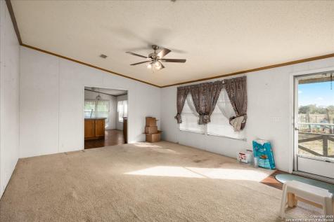 14858 Fm 1322 Luling TX 78648