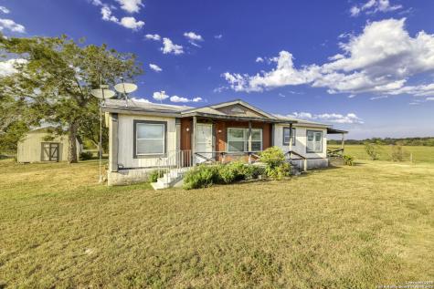 14858 Fm 1322 Luling TX 78648