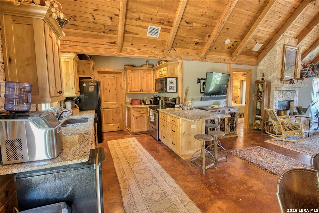 1316 Indian Creek Bandera TX 78003