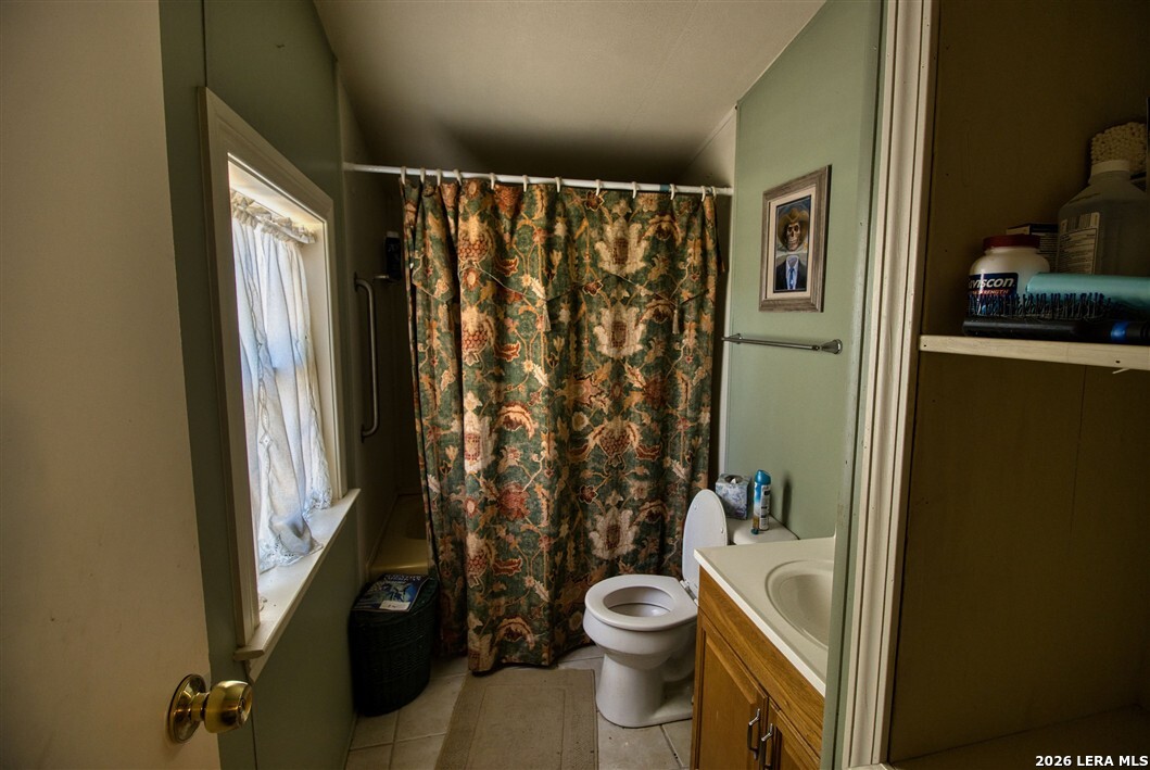 1316 Indian Creek Bandera TX 78003