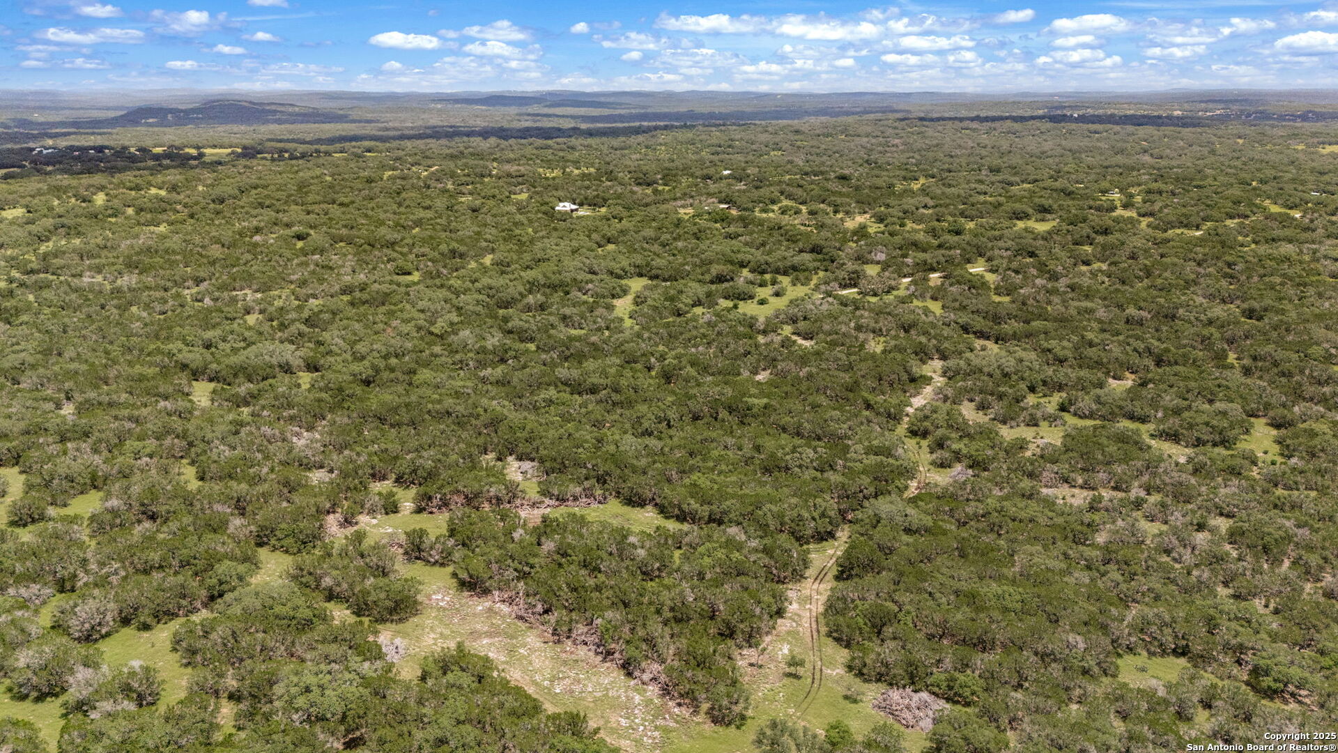 4603 County Road 251 Hondo TX 78861