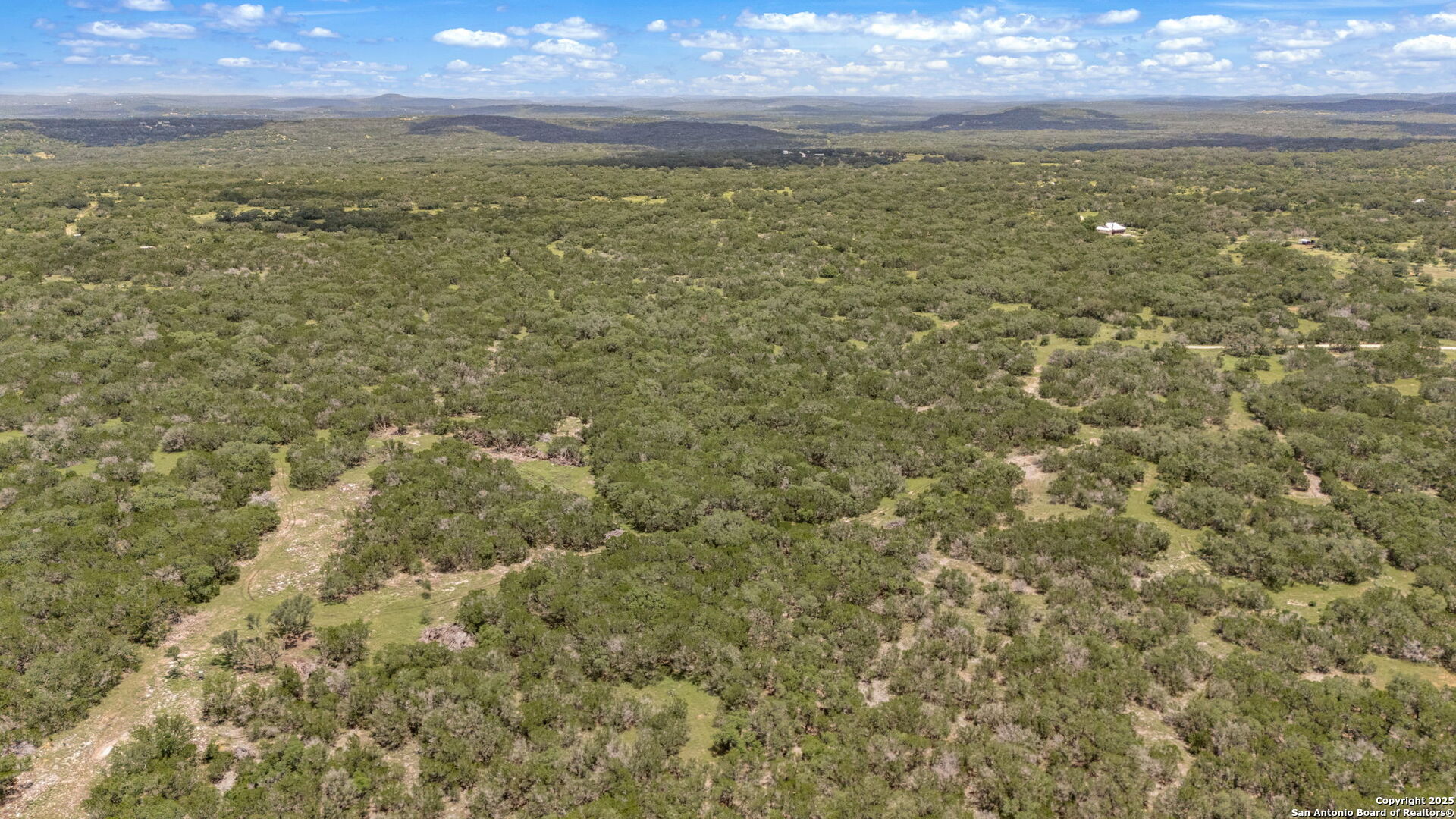 4603 County Road 251 Hondo TX 78861