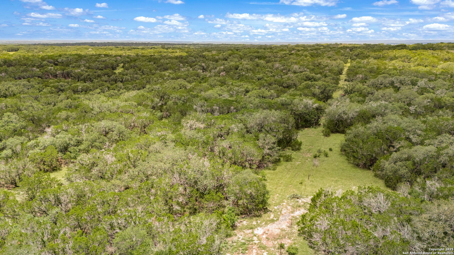 4603 County Road 251 Hondo TX 78861