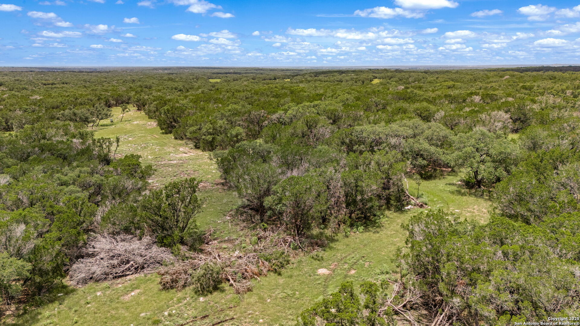 4603 County Road 251 Hondo TX 78861