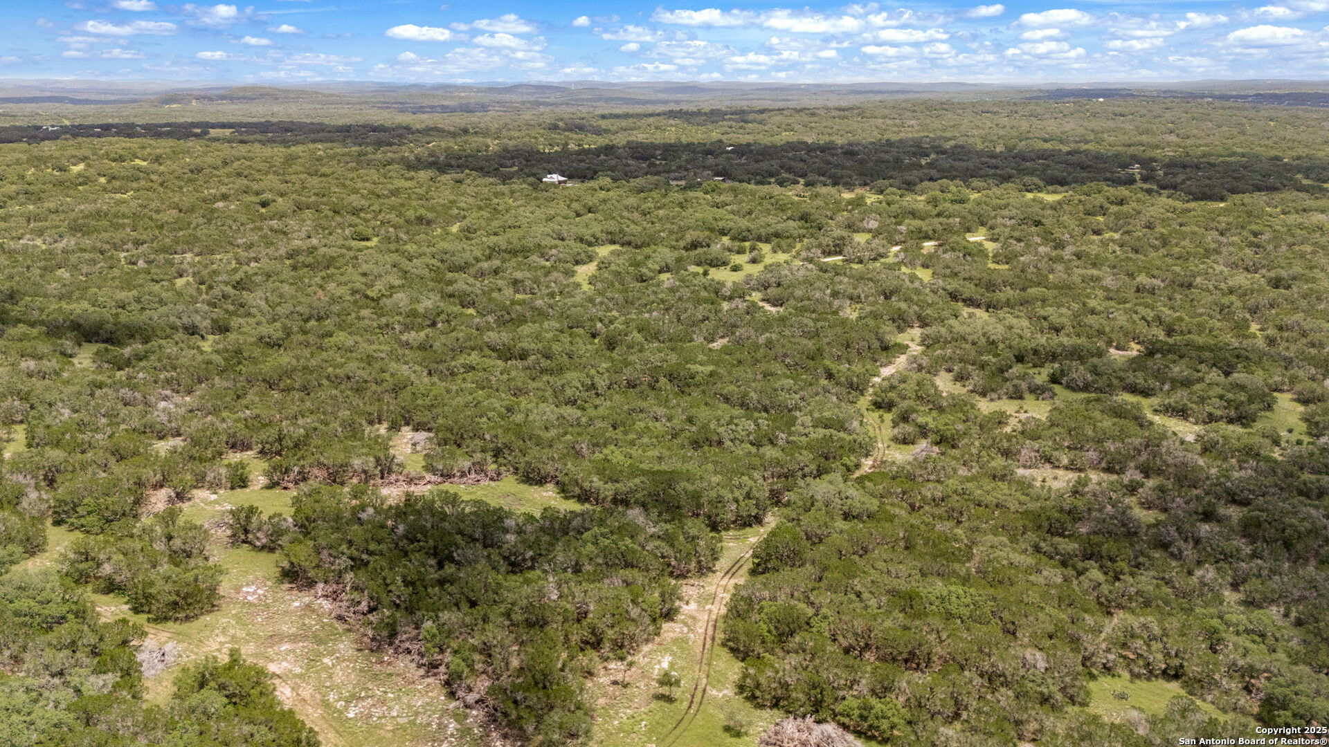 4603 County Road 251 Hondo TX 78861