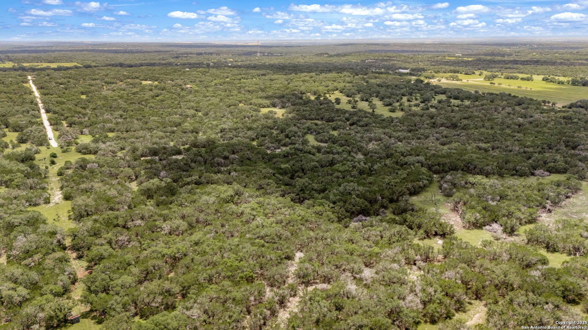 4603 County Road 251 Hondo TX 78861