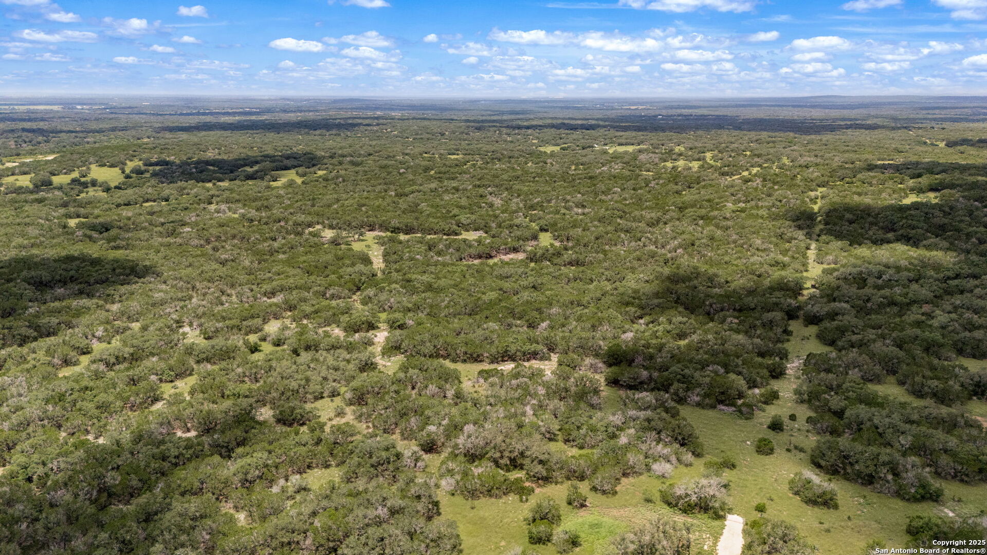 4603 County Road 251 Hondo TX 78861