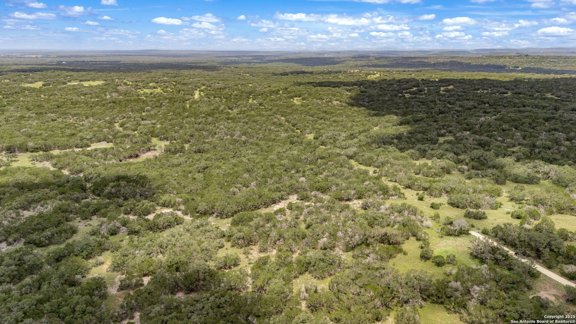4603 County Road 251 Hondo TX 78861