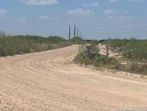 34 Acres Mangana Hein Laredo TX 78046