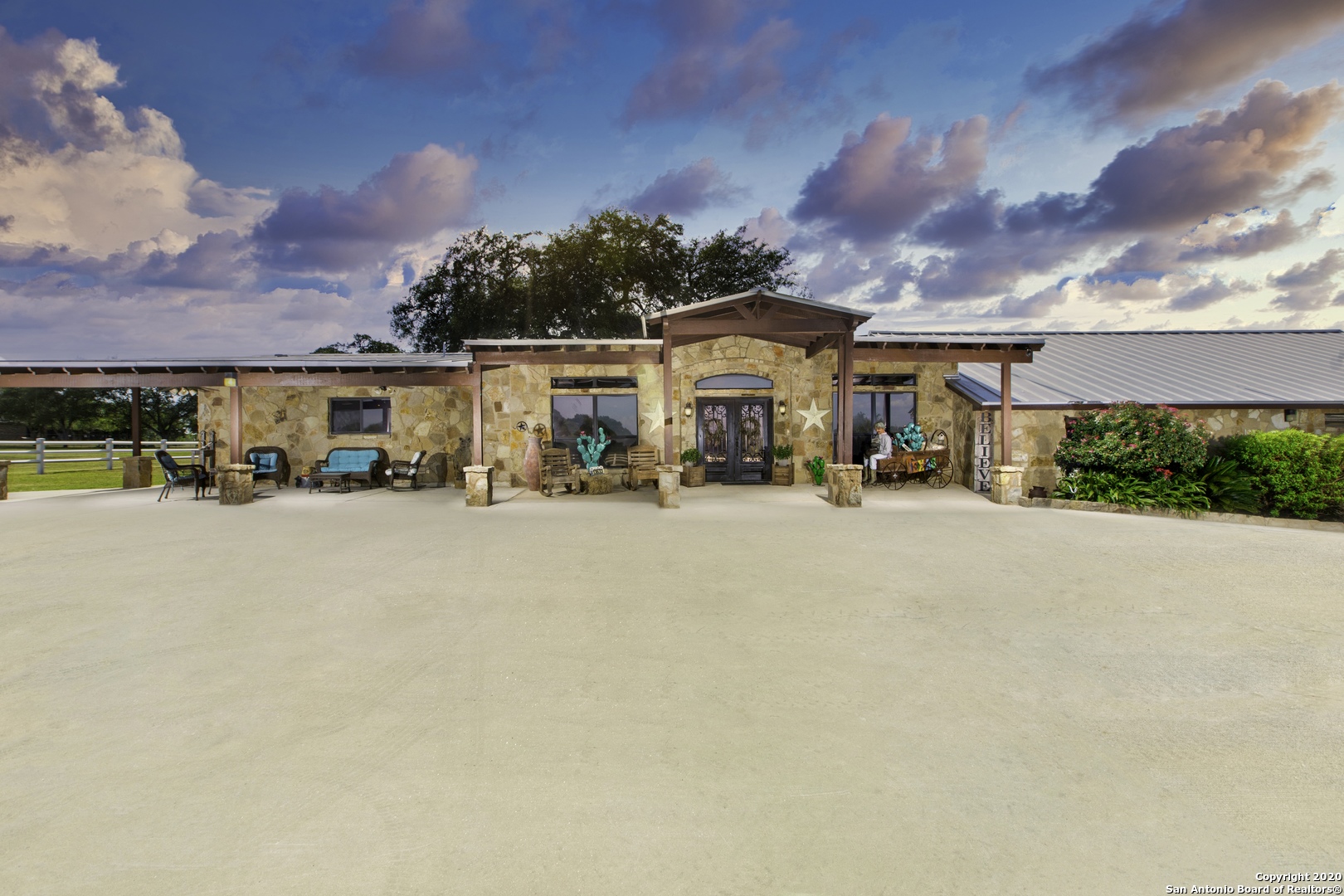 13633 Us Highway 87 S Adkins TX 78101