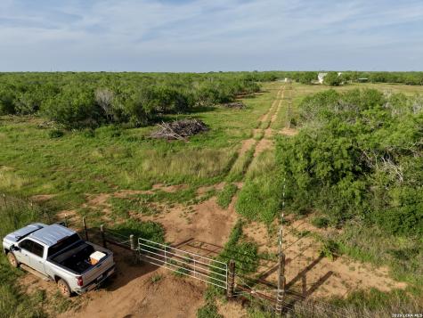 Tbd 337 N County Road Charlotte TX 78011
