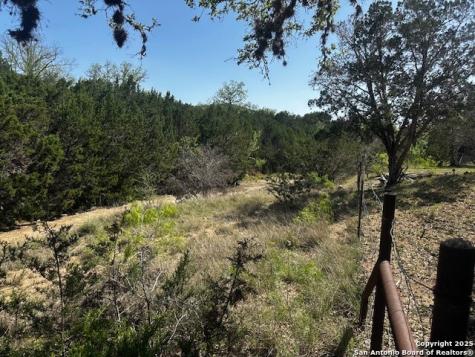 698 N Kahn Rio Frio TX 78879