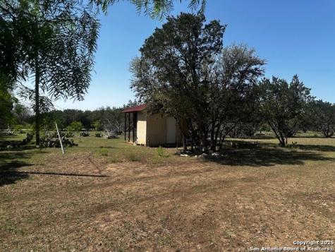 698 N Kahn Rio Frio TX 78879