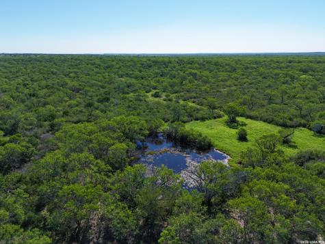 2349 Cr 416 Falls City TX 78113