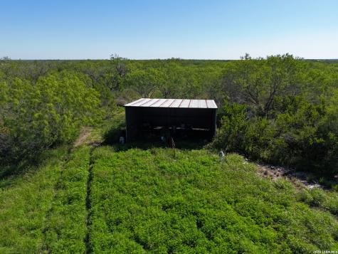 2349 Cr 416 Falls City TX 78113