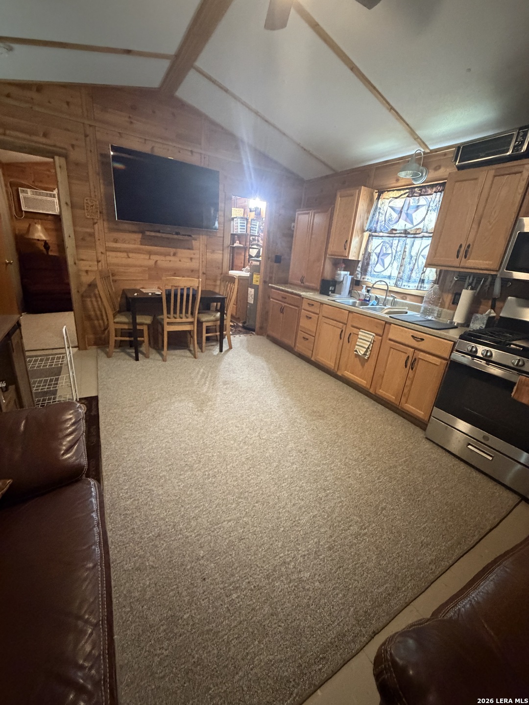 195 Sd 45190 Tx Rocksprings TX 78880