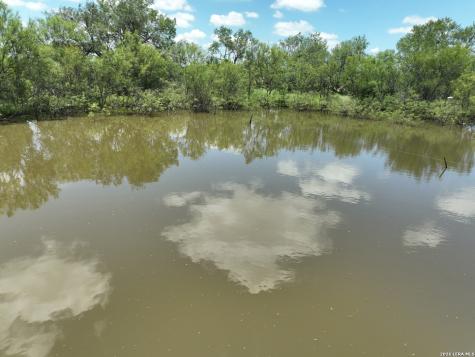 13407 Fm 1346 St.hedwig TX 78152