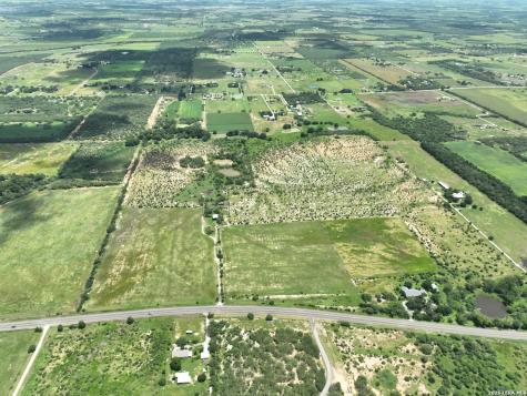 13407 Fm 1346 St.hedwig TX 78152