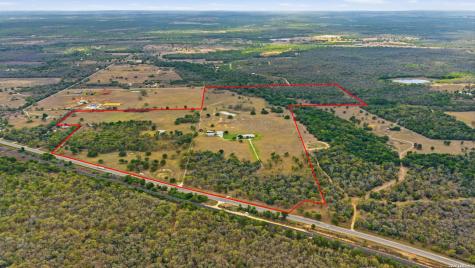 13661 E Highway 90 Kingsbury TX 78638