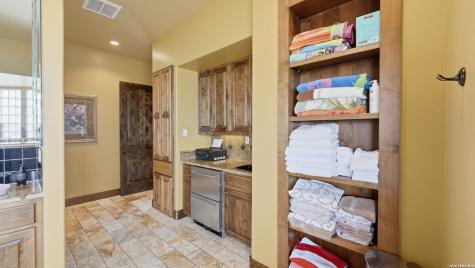13661 E Highway 90 Kingsbury TX 78638