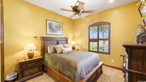 13661 E Highway 90 Kingsbury TX 78638