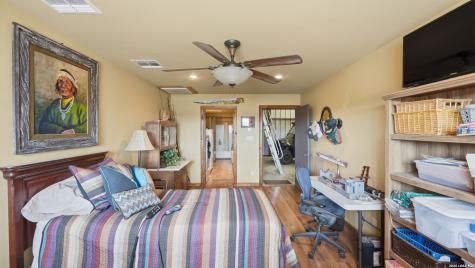 13661 E Highway 90 Kingsbury TX 78638