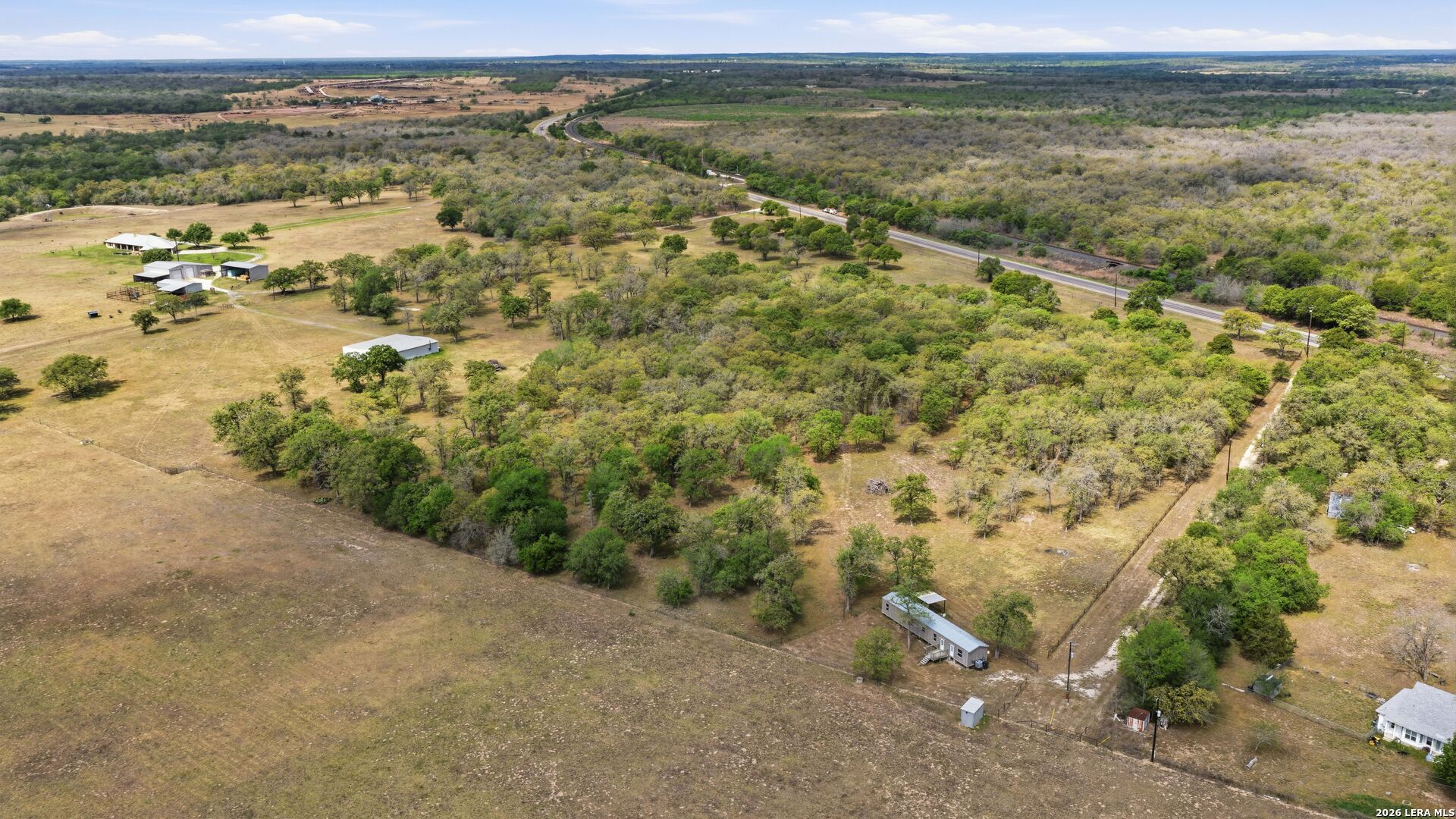 13661 E Highway 90 Kingsbury TX 78638