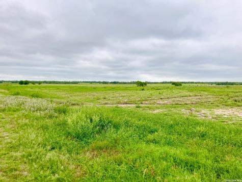 1152 A County Road 227 Falls City TX 78113